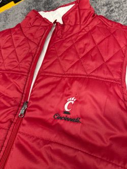 Crable Cincinnati Bearcats Red Quilted SBS Puffer Vest in Women’s Large in great shape!