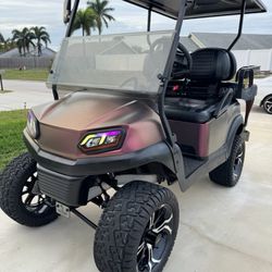 Club Cart Golf Cart 