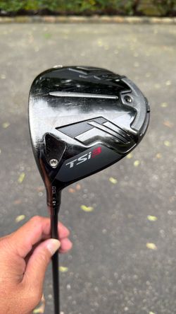 Left hand Titliest driver TSI3