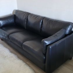 1- Good Quality Black Leather Sofa. Lightly used, in like new condition. Very Comfortable! Great for office or small spaces!

80"L 

