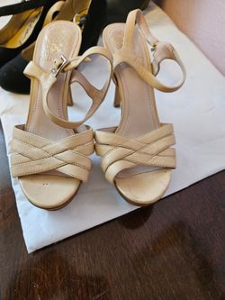 Women's beige sandals