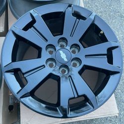 Chevy Colorado Oem Wheels 17" $ 900