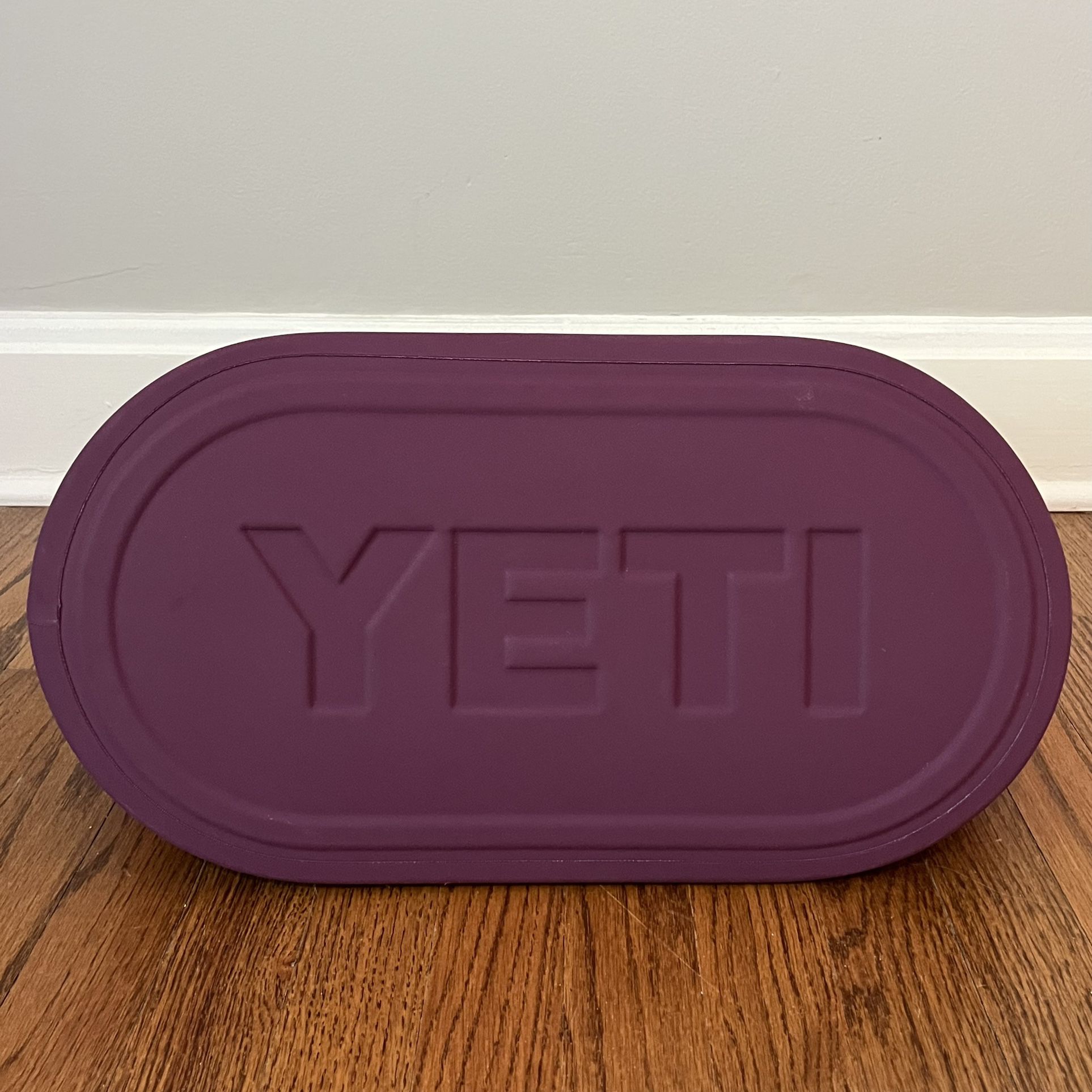 YETI CAMINO 35 CARRYALL EACH!! (Original Price $149.99 Without tax) for  Sale in Burbank, CA - OfferUp