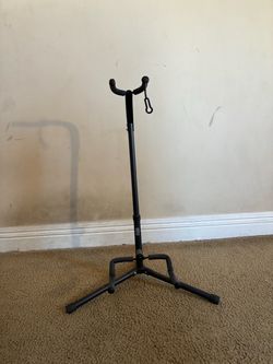 Guitar stand