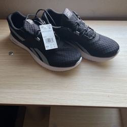 Reebok Brand New Size 9.5 