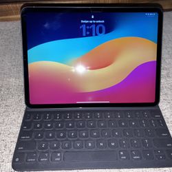 iPad Pro (11-inch)