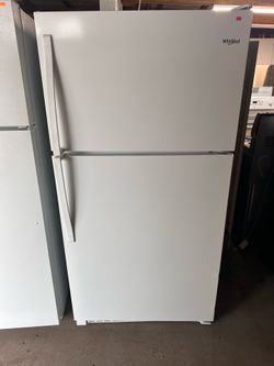 Whirlpool t/b refrigerator-60 DAY WARRANTY