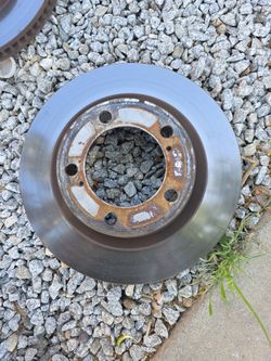 Toyota Tundra 2007 Rotors Fr And Backs $150 Obo