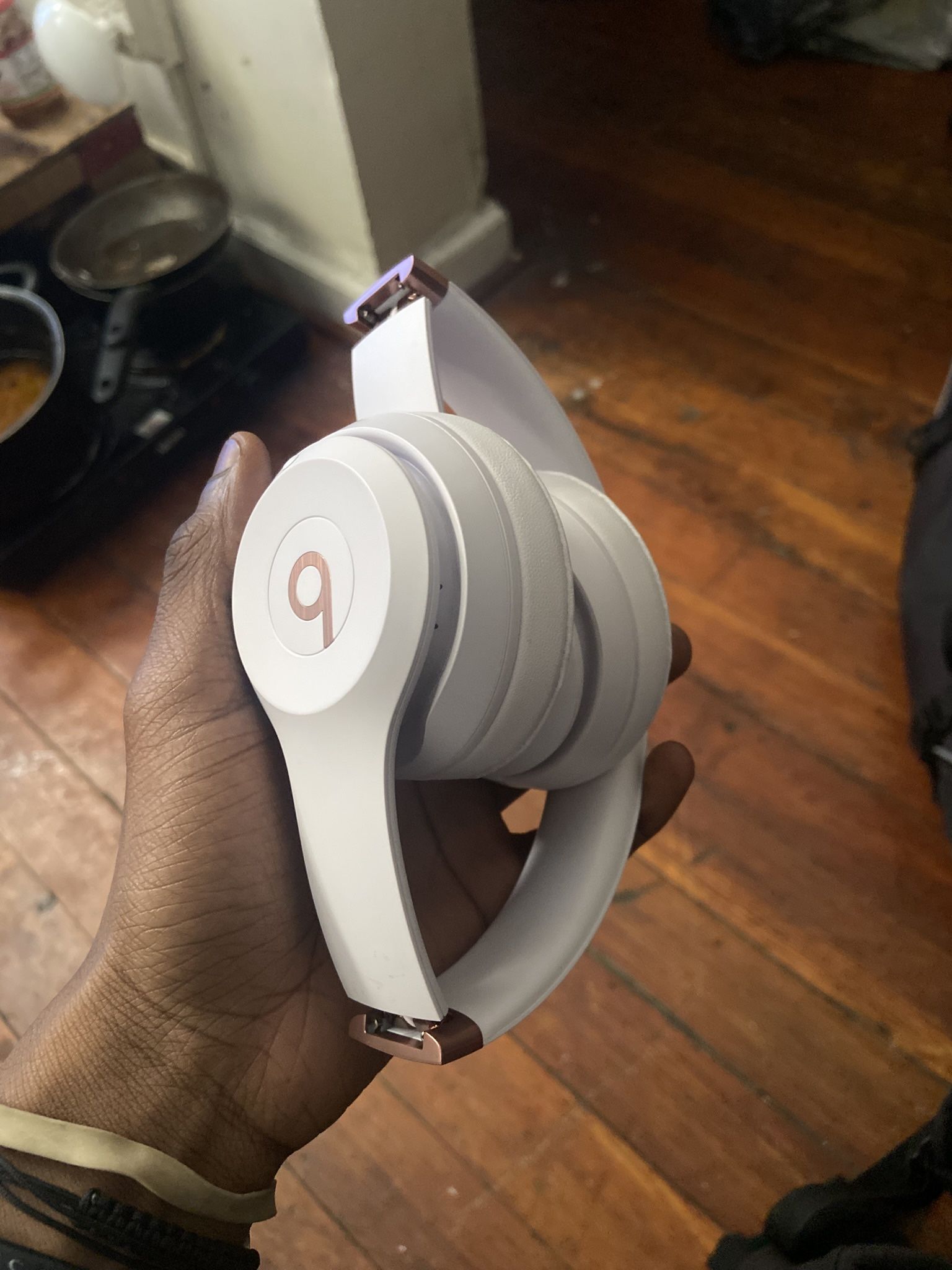 Rose Gold Beats Solo 4’s