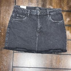 NEW Cotton On Black Denim Mini Skirt Size 8 Raw Frayed Hem Distressed