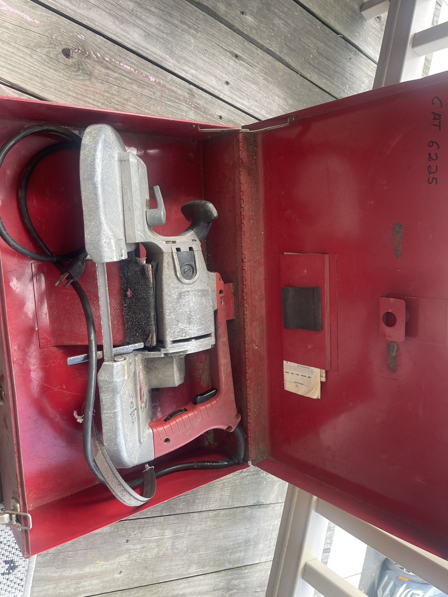 Milwaukee Heavy Duty Band Saw