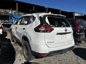 Parts for NISSAN ROGUE FWD 4D SUV 2.5L S 2017 - Stock #14400