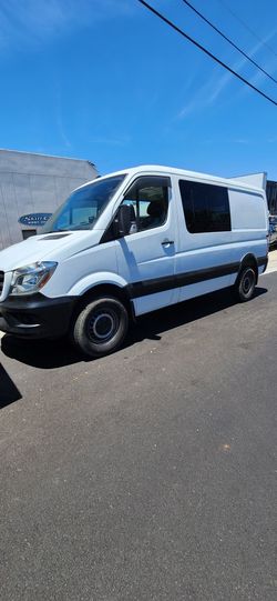 Sprinter Van Flush Mounted Slide Open Window