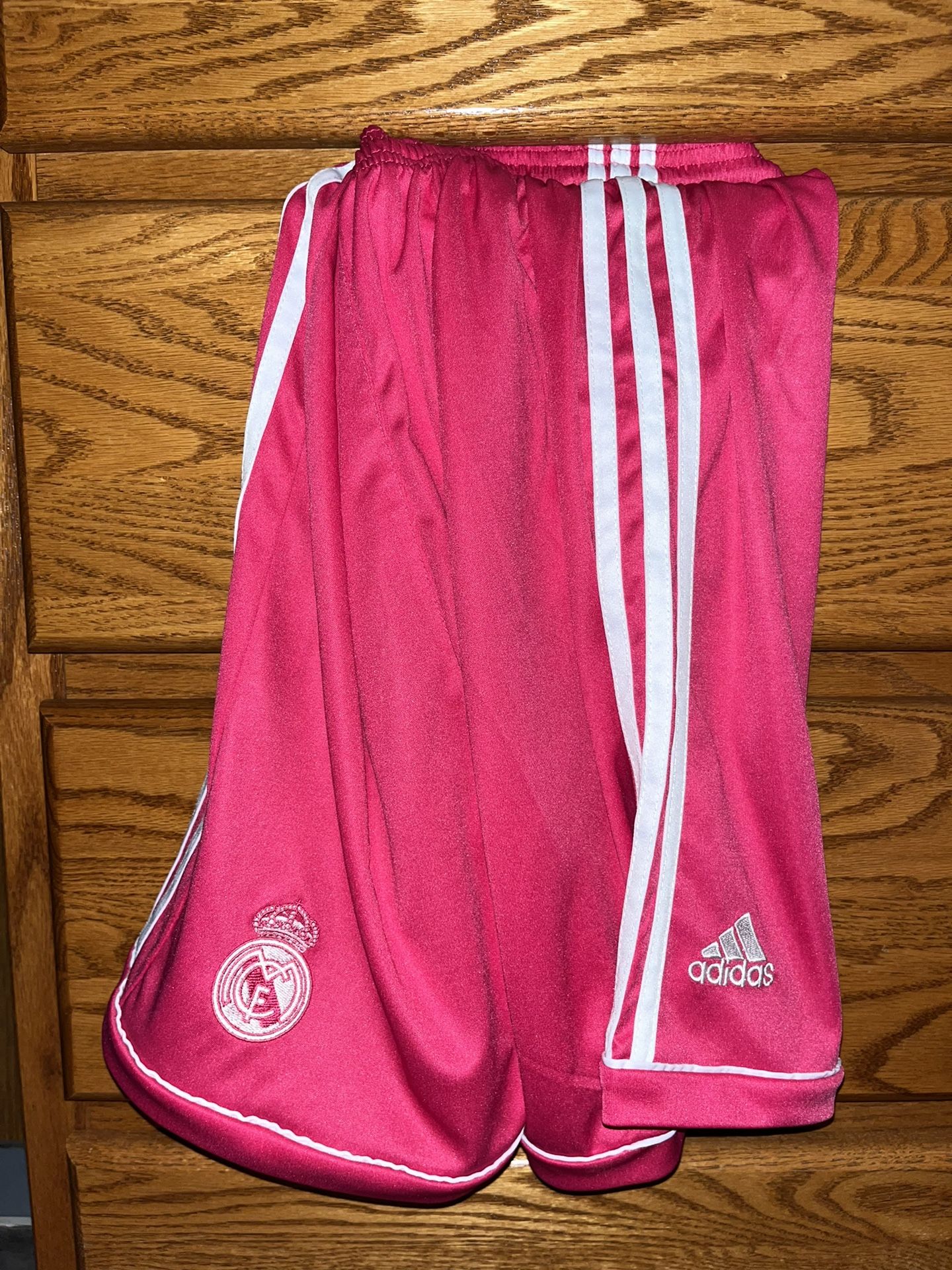 Pink Real Madrid Jersey With Matching Shorts for Sale in Ind Head