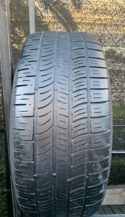 Tires 255/55/18 pirelli