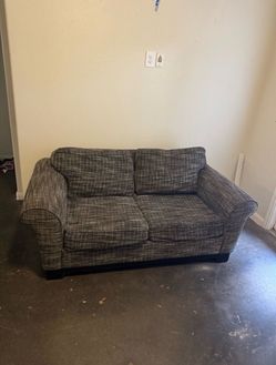 COUCH FOR SALE!