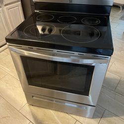 kenmore stove and refrigerator set 