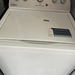 Whirlpool White Washer Heavy Duty Capacity In Excellent Condition Plus 3 Months Warranty . Delivery Service Available 