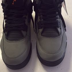 Undefeated 4s Size 12 
