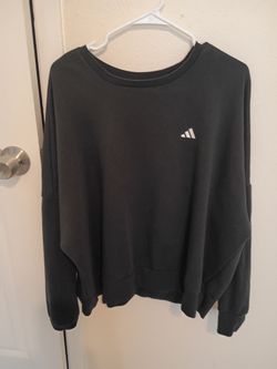Adidas mens sweater shirt
