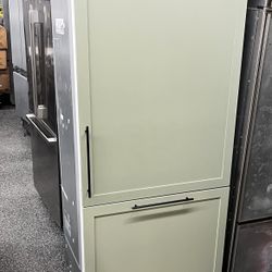 Thermador Panel Ready 36” Bottom Freezer Built In Refrigerator 
