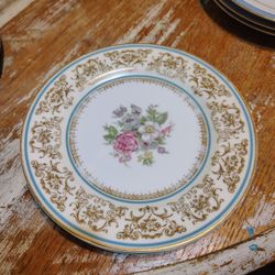 antique porcelain 