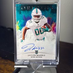 Jaylen Waddle Miami Dolphins Autograph Card