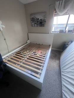 Queen bed with free mattress