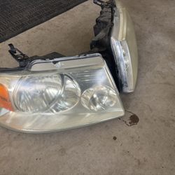 Ford F150 2007 Original Headlights