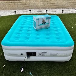 New In Box Queen Size Air Mattress Inflatable Bed With Built In Pump 18 Inch Tall 550 Lbs Capacity 