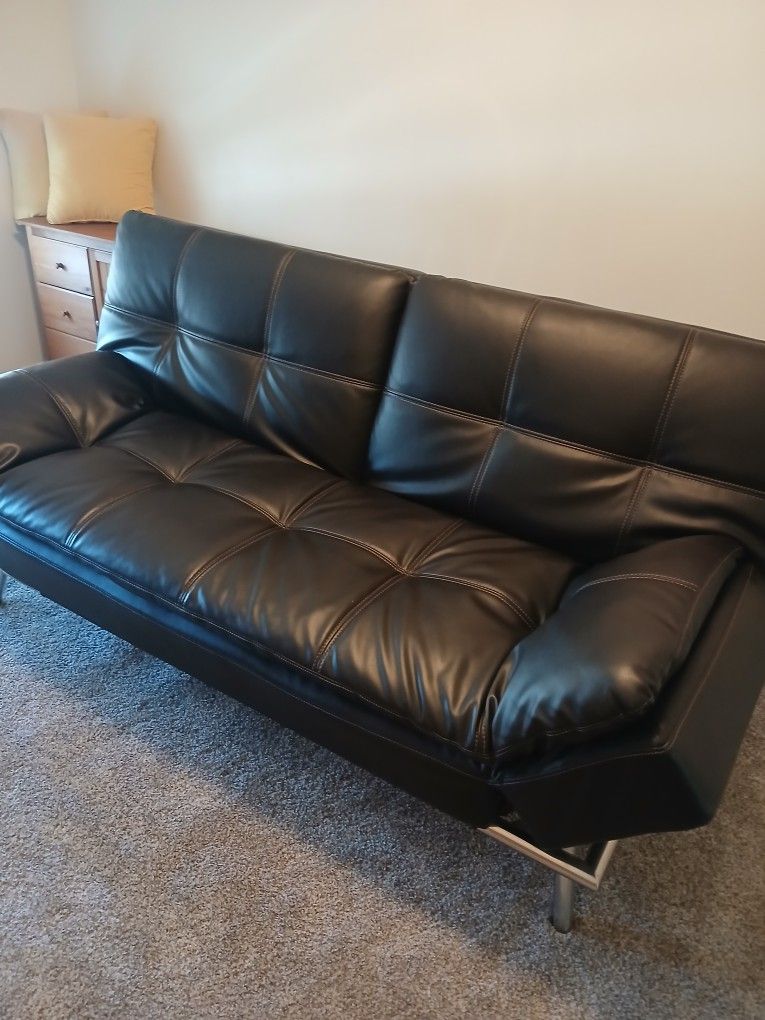 Serta Sleeper Futon Couch