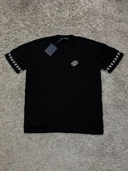 Lv shirt size M
