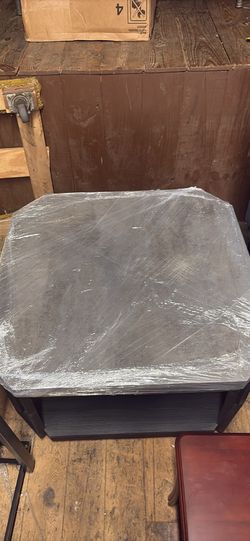 Signature By Ashley Coffee/center Table 