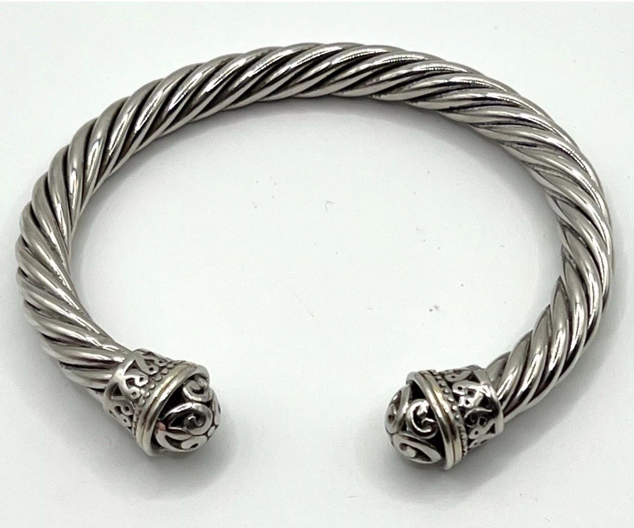 FREE SHIPPING! Carolina Herrera 925 Sterling Silver Hollow Cable 7mm Bracelet 7” #725