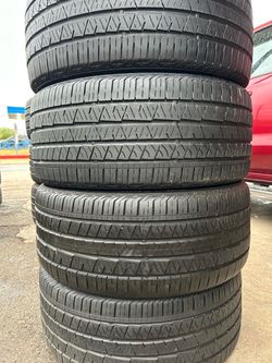 275/40R22 continental