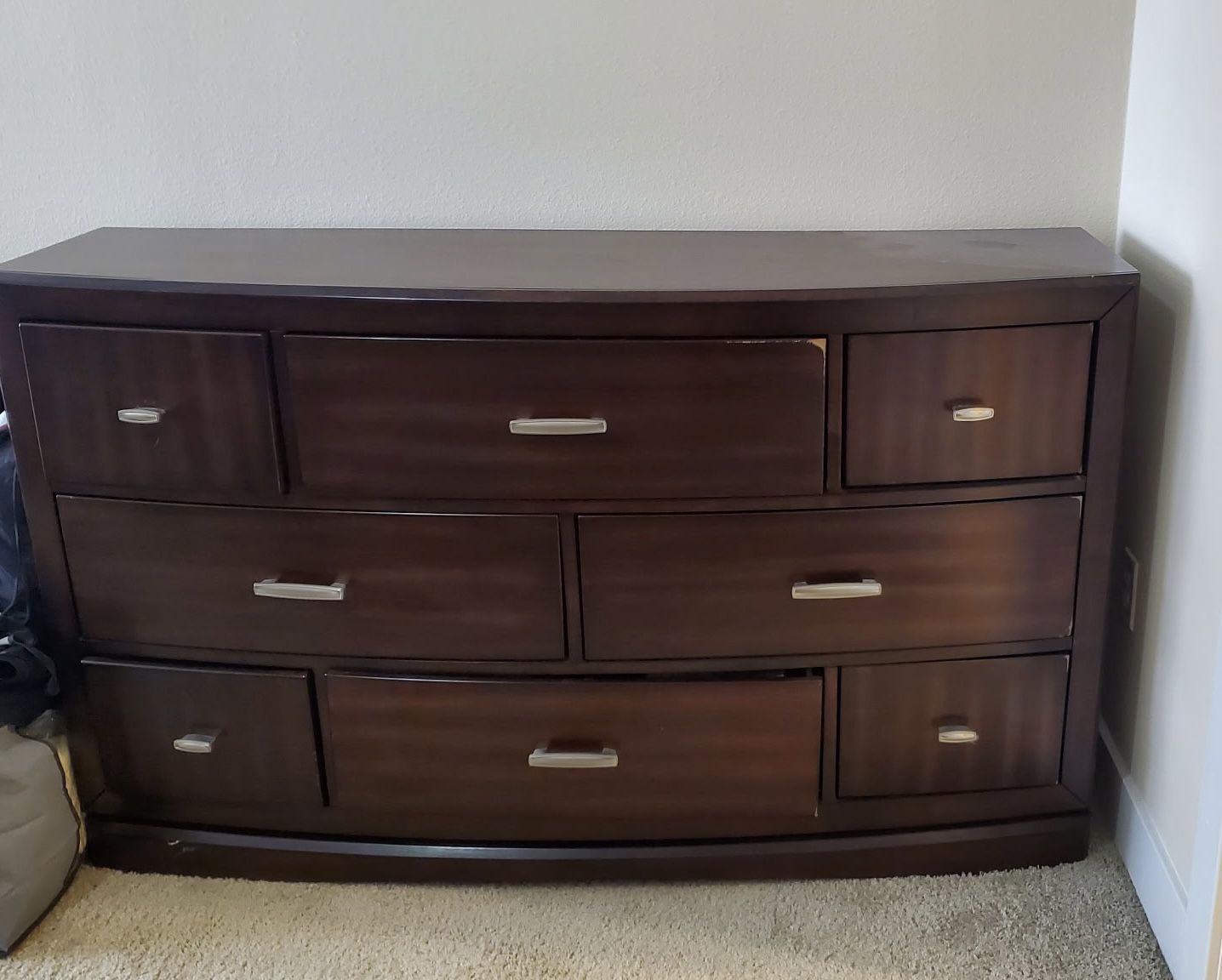 8 Drawer Dresser