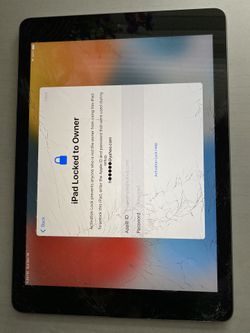 iPad 1822 for parts