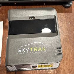 Skytrak Golf Simulator / Launch Monitor 