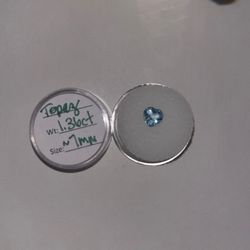 1.36 CT Heart Shaped Sky Blue Topaz 