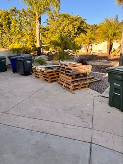 Wood pallets, perfect condition