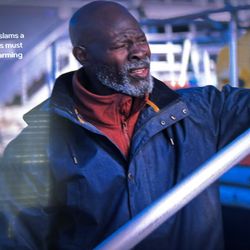 TV. Samsung 4 K  55 Inches With Remote Control 