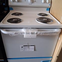 New Hotpoint
30 in. 4 Burner Element Free-Standing Electric Range in White