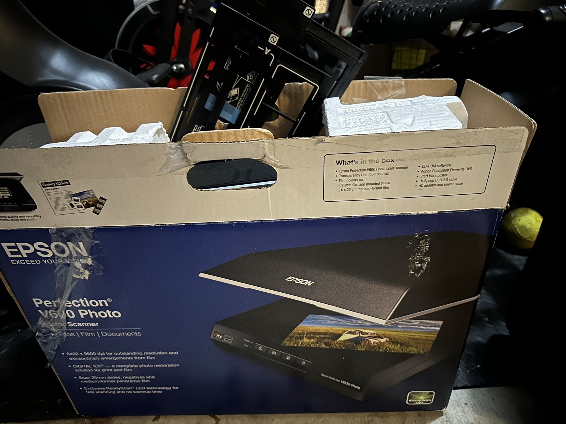 Epson Perfection v600 Photo Scanner