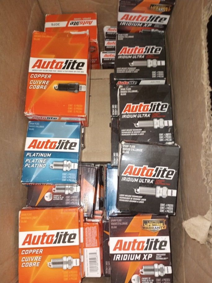 SPARK PLUGS, 4 DIFFERENT TYPES