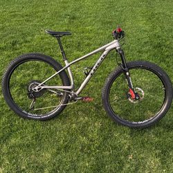 2018 Trek Stache 5 (17.5)