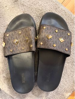 Michael kors slides
