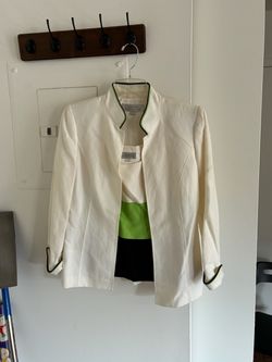 Smart casual Tahari jacket/shirt set - size 2