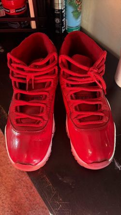 Jordan 11s