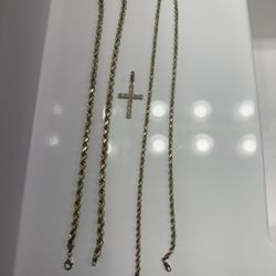 Gold Rope Set With Diamond Cross Pendant 