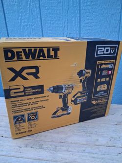 DEWALT 20V XR Hammer Drill & Impact Driver Combo Kit